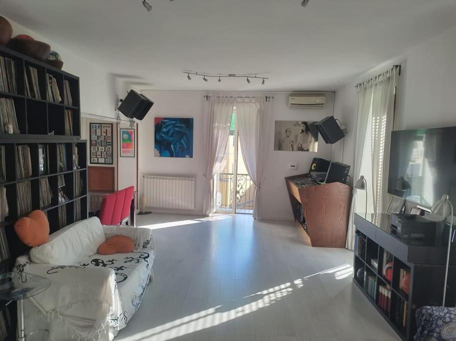 Stella Sun House Apartment เนเปิลส์ ภายนอก รูปภาพ
